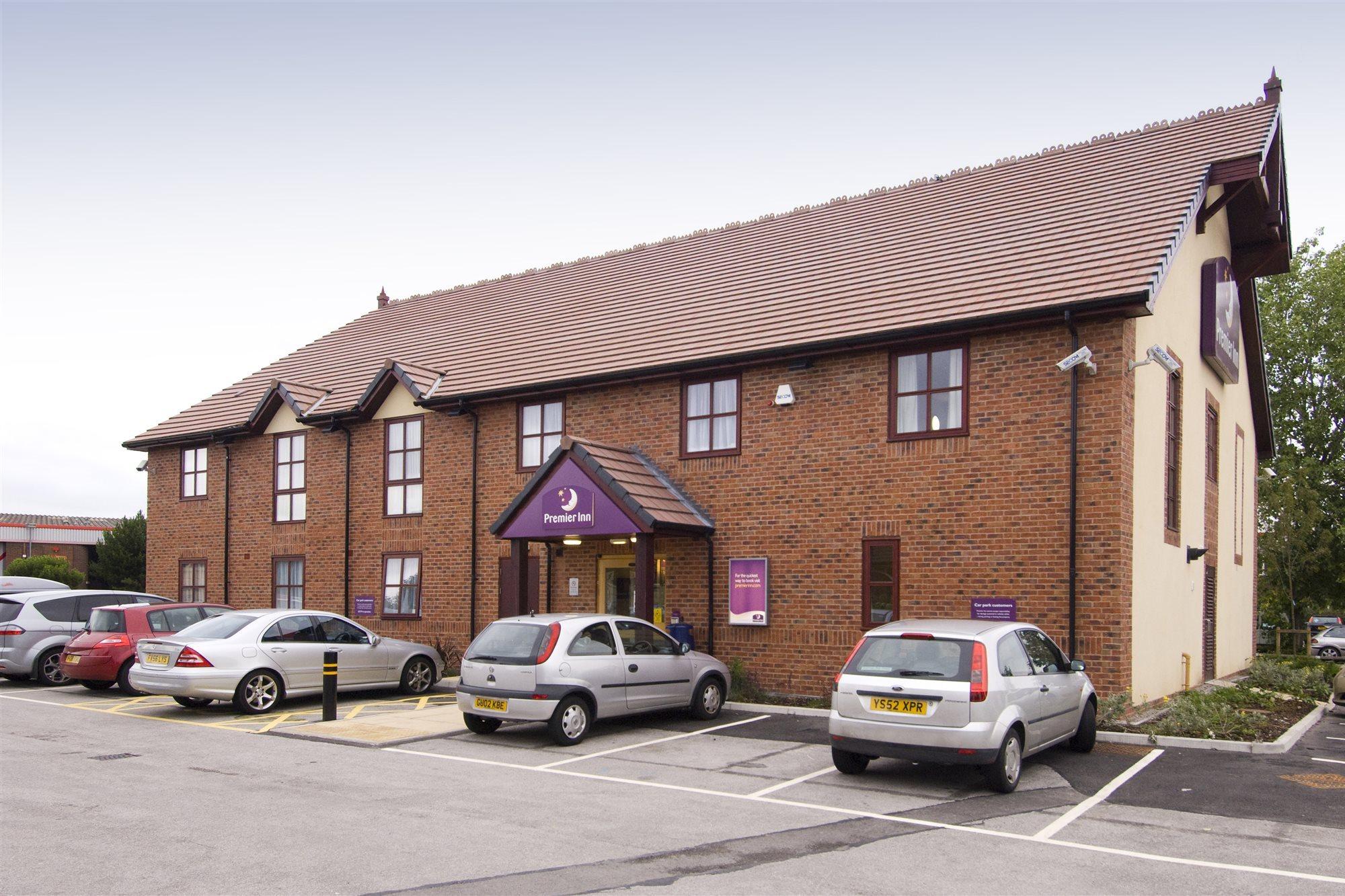 Premier Inn Crewe Central Eksteriør bilde