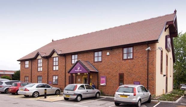 Premier Inn Crewe Central Eksteriør bilde